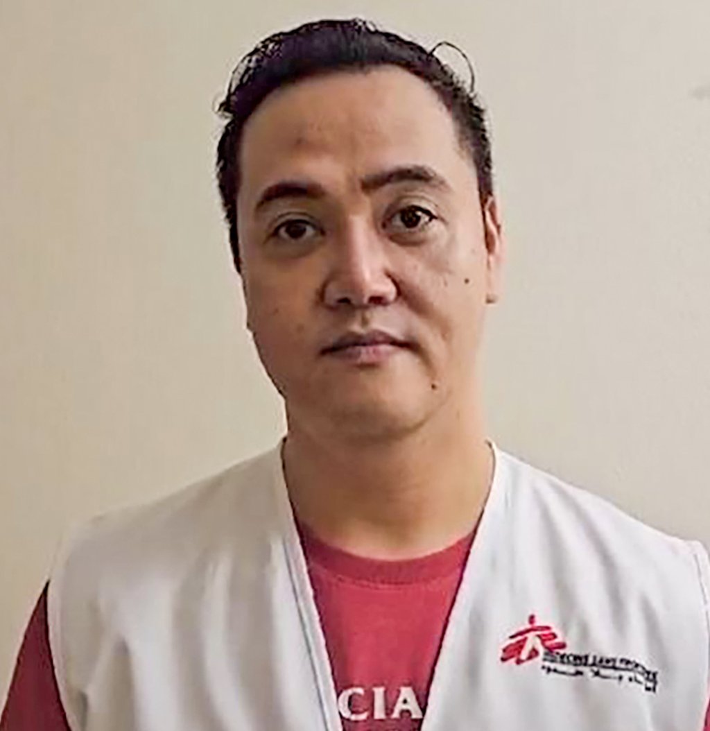 On the fourth day of the Gaza conflict, Philippine nurse Darwin Diaz filmed a video describing the situation there. Photo: MSF On the fourth day of the Gaza conflict, Philippine nurse Darwin Diaz filmed a video describing the situation there. Photo: MSF