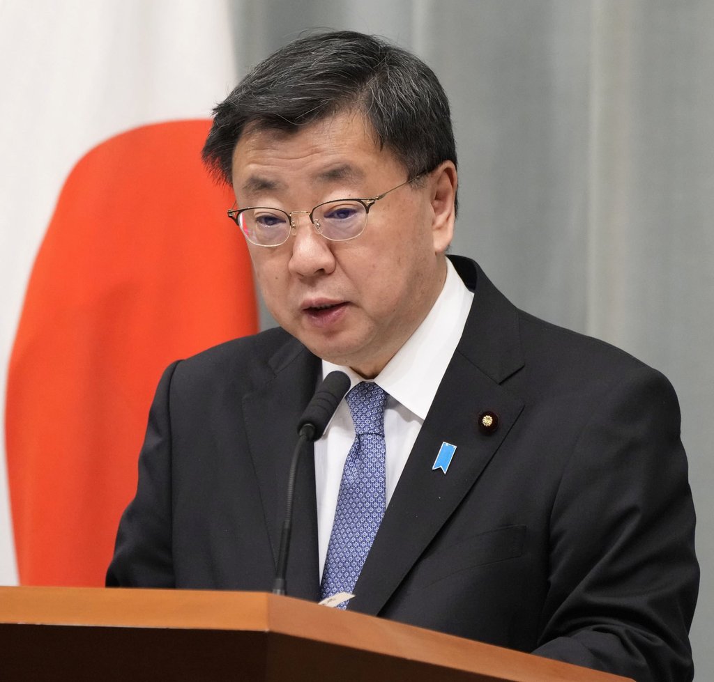 Japanese Chief Cabinet Secretary Hirokazu Matsuno speaks at a press conference after a US military Osprey aircraft crashed in waters in southwestern Japan. Photo: Kyodo