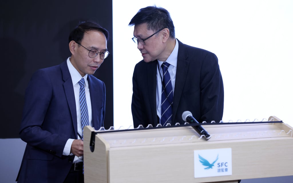 The SFC’s Damon Cheng (left) and Keith Choy. Photo: Yik Yeung-man The SFC’s Damon Cheng (left) and Keith Choy. Photo: Yik Yeung-man