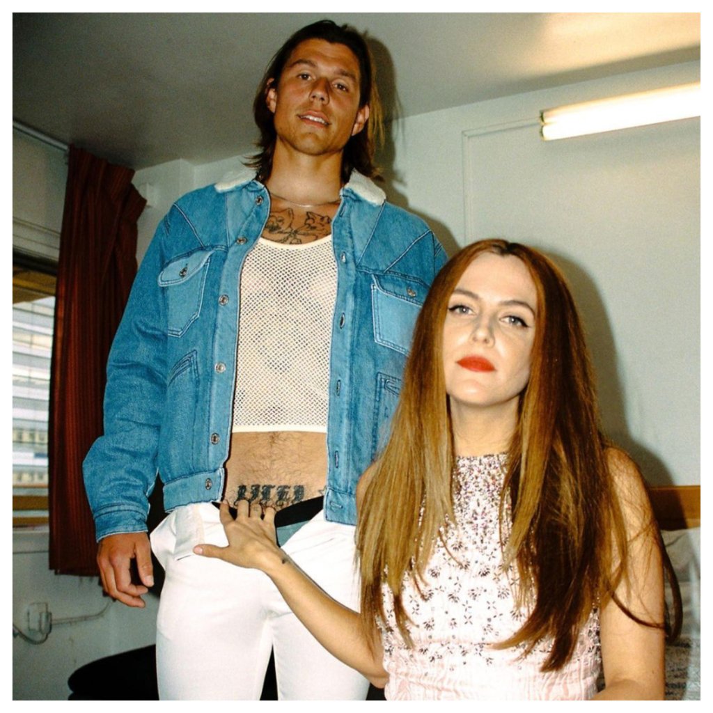 Ben Smith-Petersen and Riley Keough met on the set of Mad Max: Fury Road. Photo: @isitmeurlooking4/Instagram Ben Smith-Petersen and Riley Keough met on the set of Mad Max: Fury Road. Photo: @isitmeurlooking4/Instagram