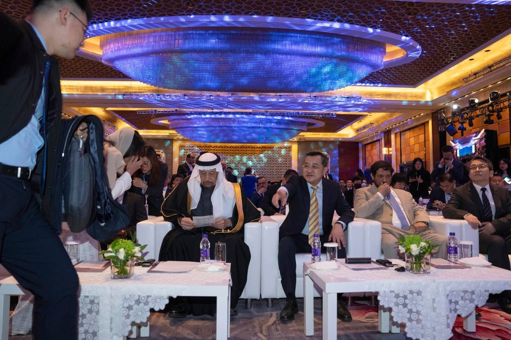Saudi Arabia’s Minister of Investment Khalid al-Falih and China’s commerce vice-minister Li Fei at the China-Saudi Investment Conference in Beijing on Tuesday. Photo: AP Saudi Arabia’s Minister of Investment Khalid al-Falih and China’s commerce vice-minister Li Fei at the China-Saudi Investment Conference in Beijing on Tuesday. Photo: AP