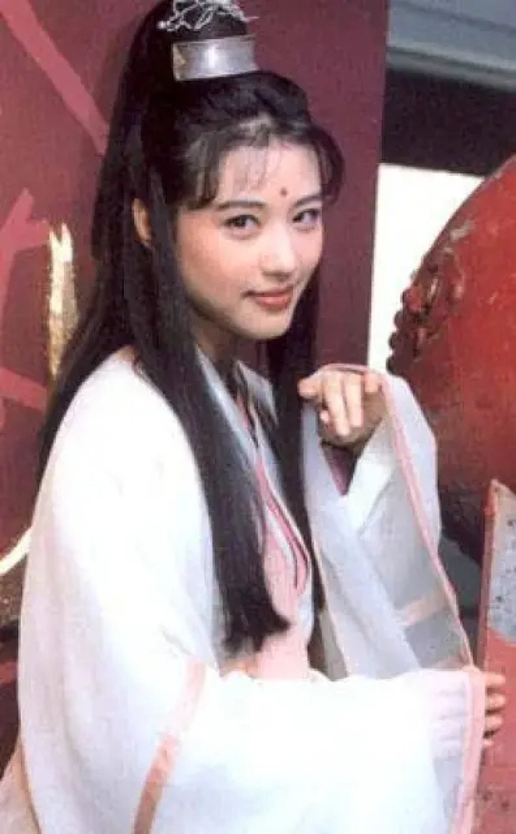 Chow in The Heaven Sword and Dragon Saber (1994). Chow in The Heaven Sword and Dragon Saber (1994).