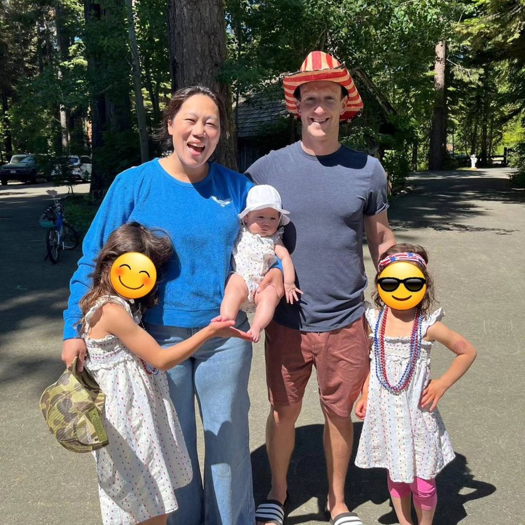 Priscilla Chan, Mark Zuckerberg and their three daughters. Photo: @zuck/Instagram Priscilla Chan, Mark Zuckerberg and their three daughters. Photo: @zuck/Instagram
