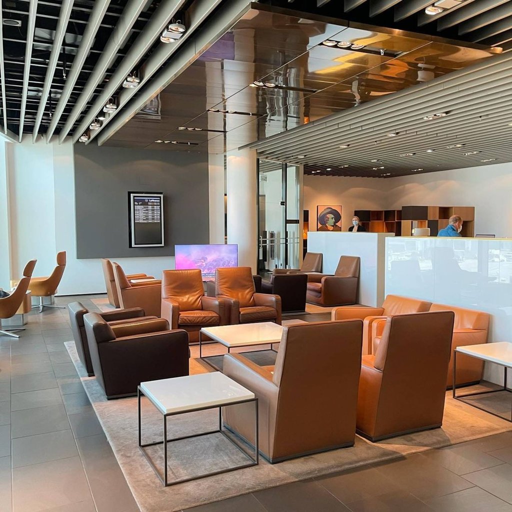 Meant only for the airlines’ first-class passengers, the Lufthansa First Class Terminal in Frankfurt offers an array of services. Photo: @laxtraveler/Instagram