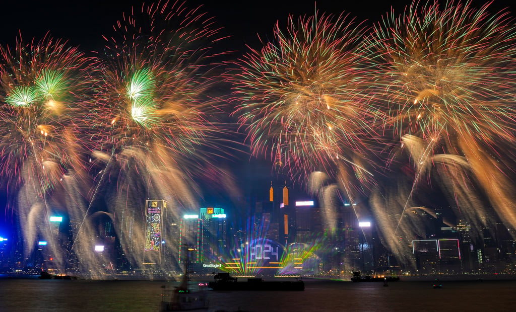The fireworks drew 479,000 revellers on both sides of Victoria Harbour, according to the Tourism Board. Photo: Elson Li The fireworks drew 479,000 revellers on both sides of Victoria Harbour, according to the Tourism Board. Photo: Elson Li