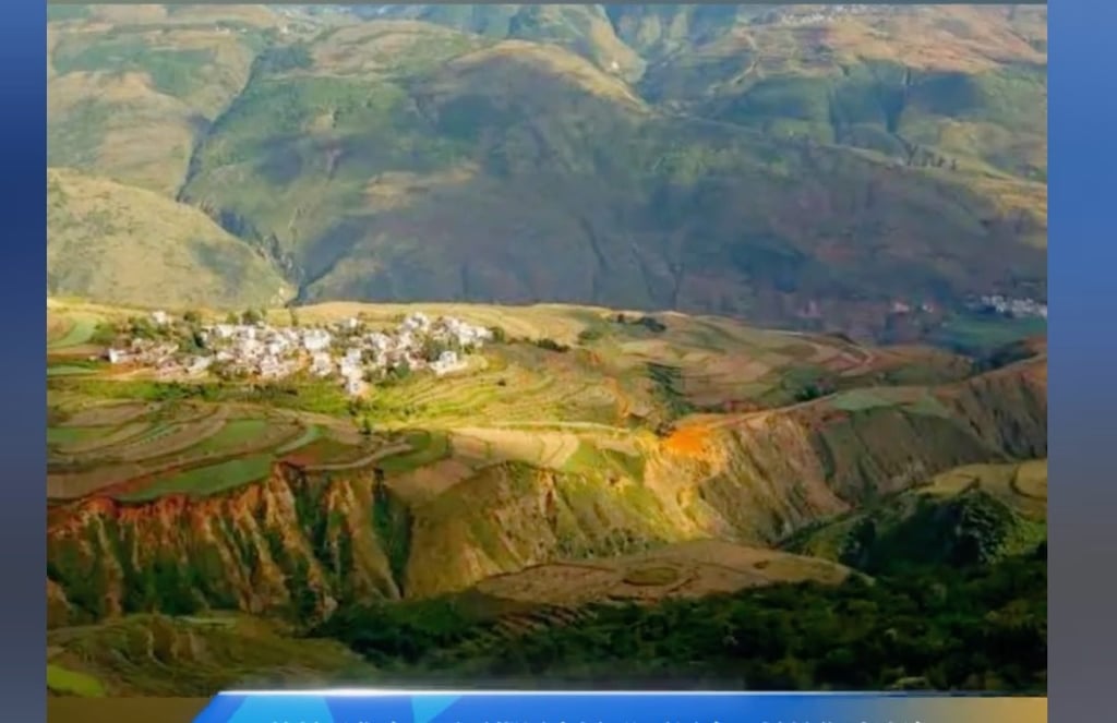 Working conditions were so bad at the mountainous location that female staff had to use public toilets in the nearest village. Photo: Douyin Working conditions were so bad at the mountainous location that female staff had to use public toilets in the nearest village. Photo: Douyin