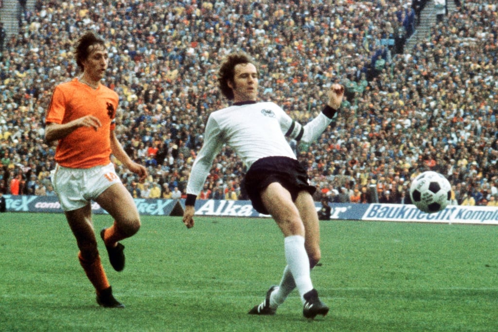Tributes pour in for Franz Beckenbauer after German football Tributes pour in for Franz Beckenbauer after German football