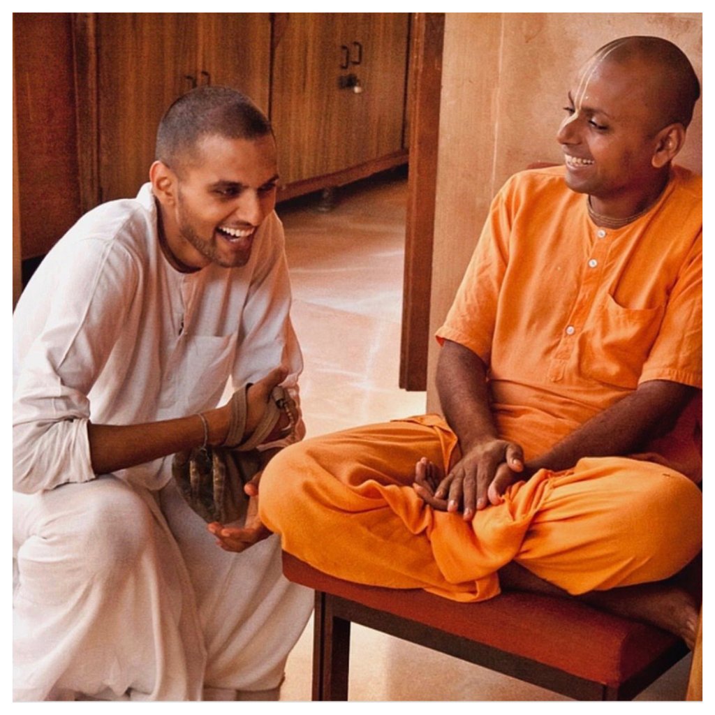 Jay Shetty dedicated his summers to living as a monk in India in his youth. Photo: @jayshetty/Instagram