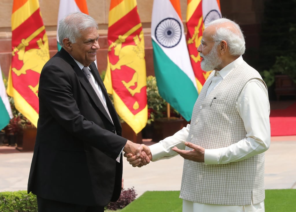 Indian Prime Minister Narendra Modi (right) welcomes Sri Lankan President Ranil Wickremesinghe before a meeting in New Delhi in July 2023. Photo: EPA-EFE