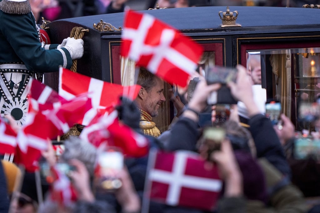 King Frederik X and Queen Mary ride in the carriage from Christiansborg Castle to Amalienborg Castle in Copenhagen. Photo: Reuters King Frederik X and Queen Mary ride in the carriage from Christiansborg Castle to Amalienborg Castle in Copenhagen. Photo: Reuters