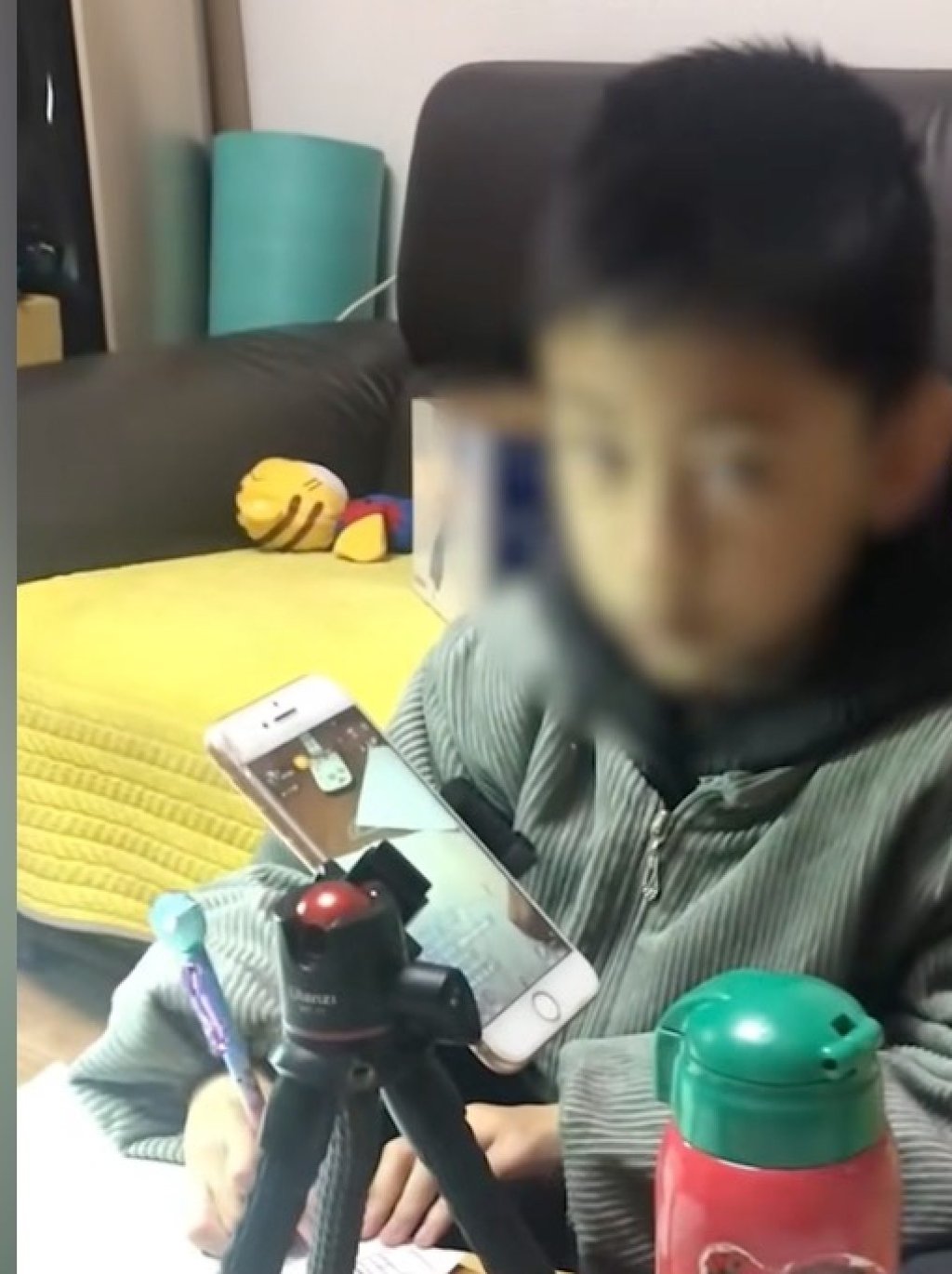 The social media platform the boy’s mother uses to stream his study sessions does not allow children to appear, so only the youngster’s hands and work are shown. Photo: Douyin The social media platform the boy’s mother uses to stream his study sessions does not allow children to appear, so only the youngster’s hands and work are shown. Photo: Douyin
