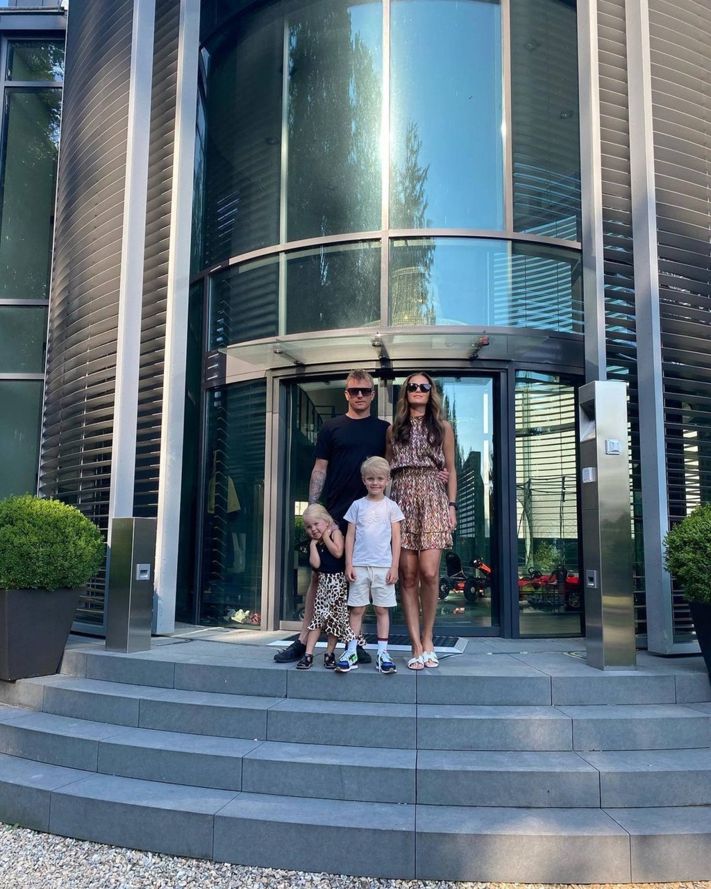Kimi Räikkönen poses with his wife Minttu and children Robin, Rianna and Grace. Photo: @mintturaikkonen/Instagram Kimi Räikkönen poses with his wife Minttu and children Robin, Rianna and Grace. Photo: @mintturaikkonen/Instagram