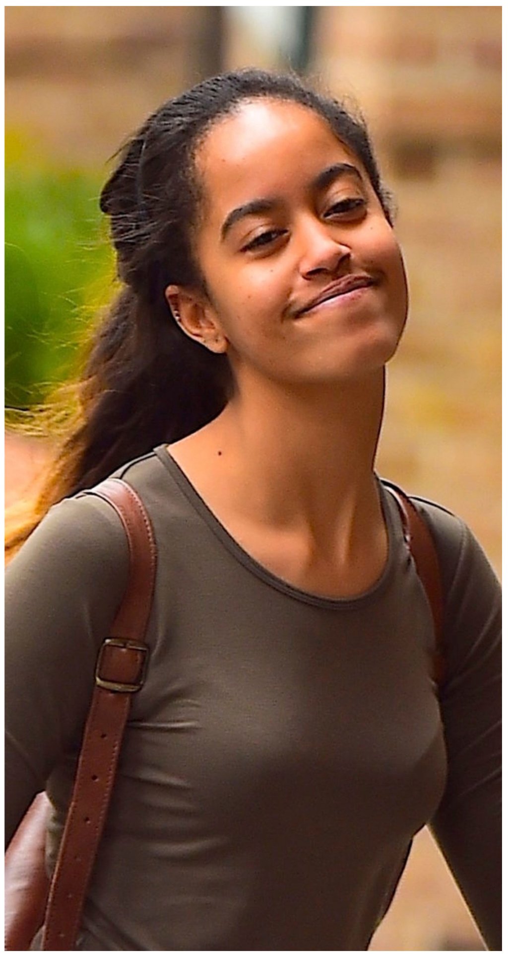 Malia obama t shirt hotsell