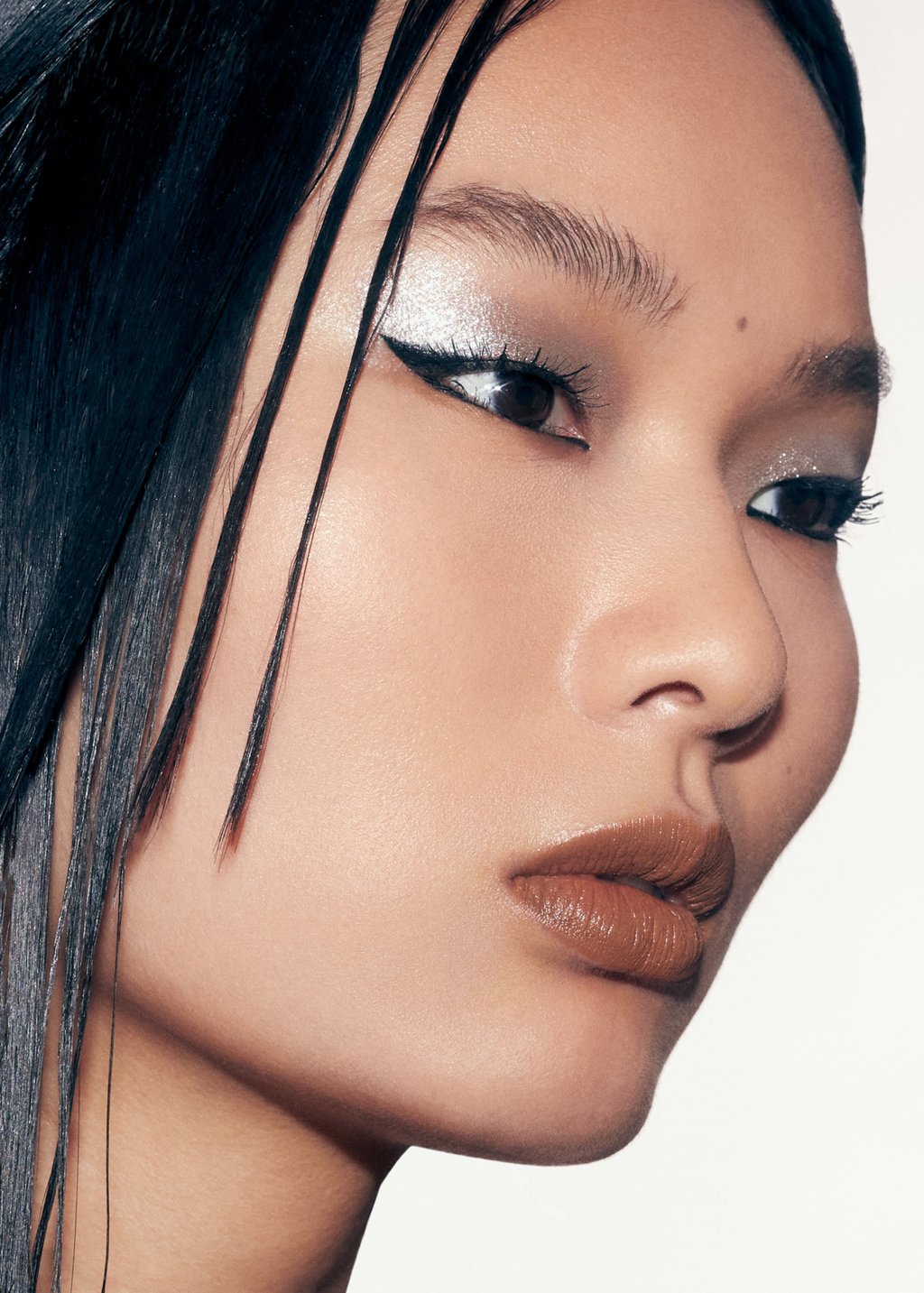 Byredo Astronomical volumising, curling and thickening mascara