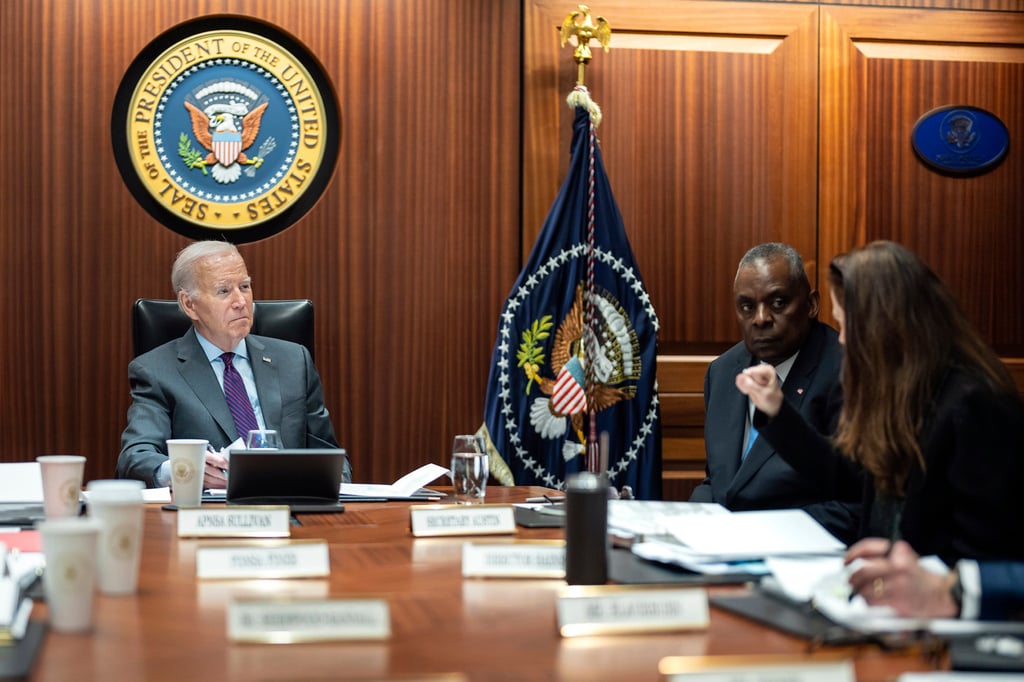 US President Joe Biden and Defence Secretary Lloyd Austin listens receive a briefing. Photo: White House US President Joe Biden and Defence Secretary Lloyd Austin listens receive a briefing. Photo: White House