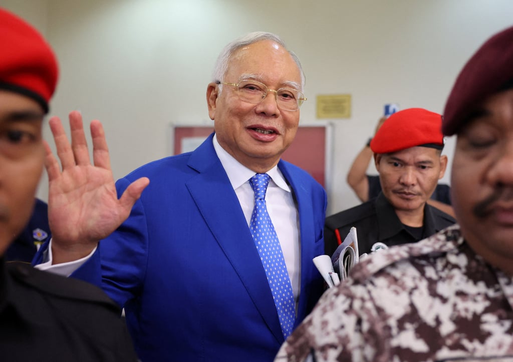 Former Malaysian Prime Minister Najib Razak waves as he leaves a Kuala Lumpur court on January 19, 2024. Photo: Reuters Former Malaysian Prime Minister Najib Razak waves as he leaves a Kuala Lumpur court on January 19, 2024. Photo: Reuters