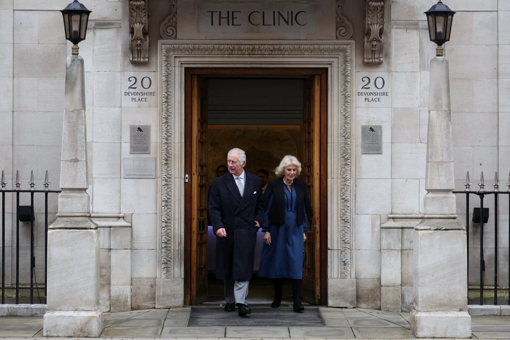 King Charles leaves the London Clinic with Queen Camilla on January 29 after receiving treatment for an enlarged prostate. Photo: Reuters