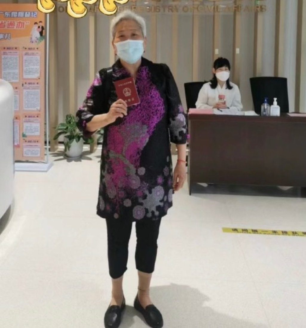 The 73-year-old grandmother had suffered alongside her adulterous husband for many years. Photo: Weibo The 73-year-old grandmother had suffered alongside her adulterous husband for many years. Photo: Weibo