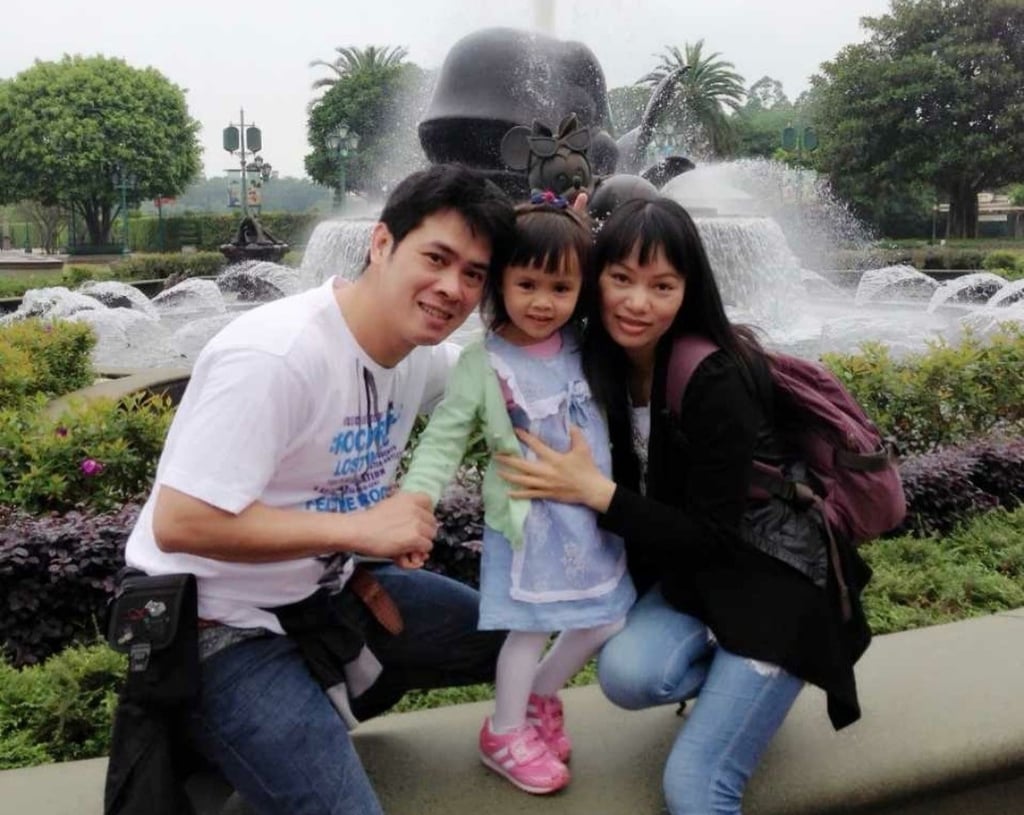 Kwok Ho-wing (left) with his wife and daughter. He was diagnosed with damaged heart muscle from a lack of blood flow in December. Photo: Handout Kwok Ho-wing (left) with his wife and daughter. He was diagnosed with damaged heart muscle from a lack of blood flow in December. Photo: Handout
