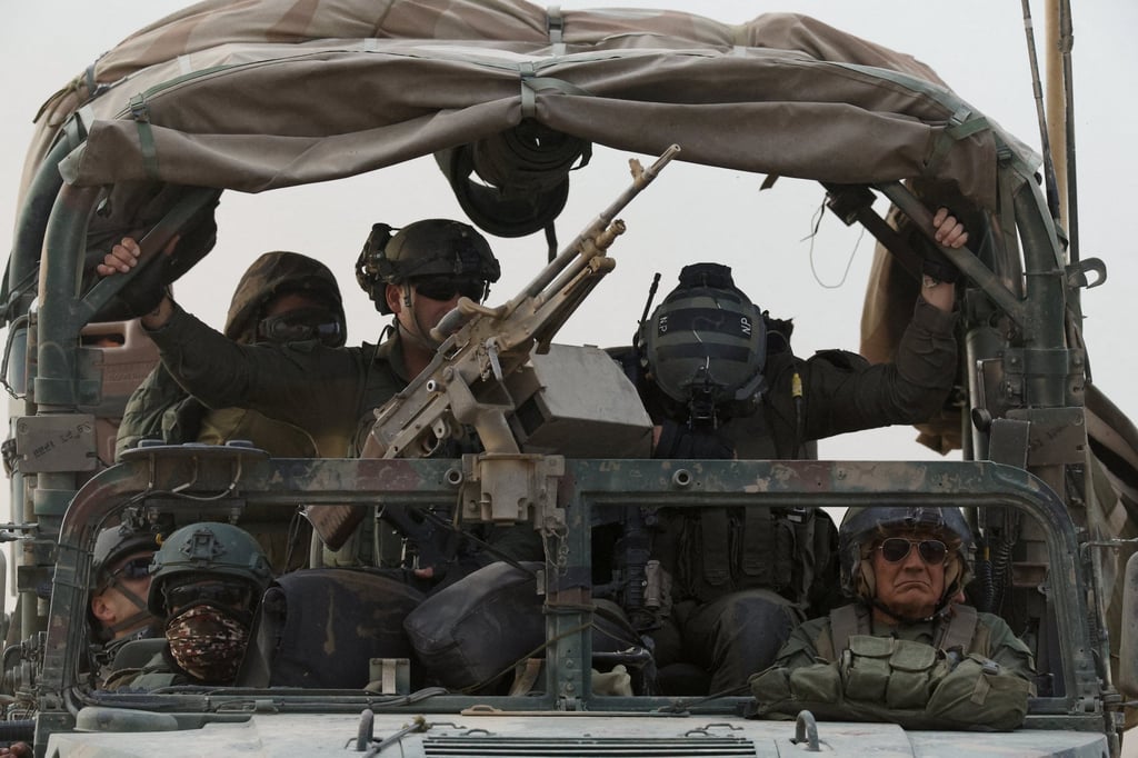 Israeli soldiers returning from southern Gaza. Photo: Reuters Israeli soldiers returning from southern Gaza. Photo: Reuters