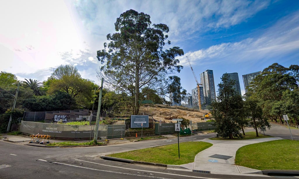 CIFI Holdings to sell a 60 per cent stake in 16 parcels of land in Sydney. The asset is comprised of 16 adjacent plots of land on Berry Road, Holdsworth Avenue and River Road in St Leonards, a suburb in Sydney and less than a 10-minute drive from the city’s central business district. Photo: Google map CIFI Holdings to sell a 60 per cent stake in 16 parcels of land in Sydney. The asset is comprised of 16 adjacent plots of land on Berry Road, Holdsworth Avenue and River Road in St Leonards, a suburb in Sydney and less than a 10-minute drive from the city’s central business district. Photo: Google map