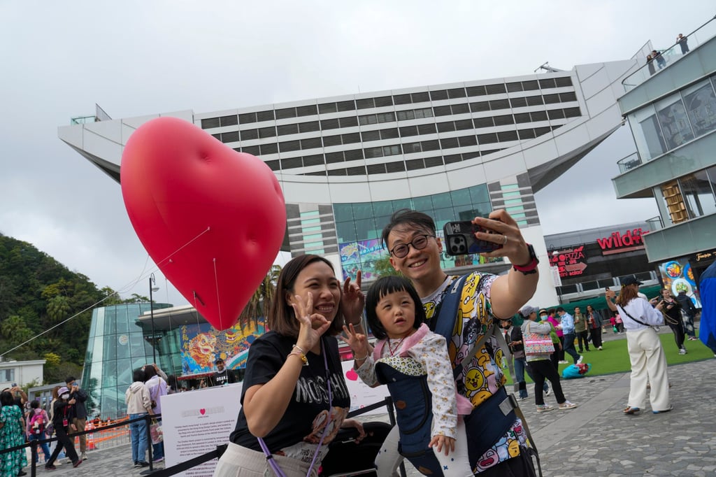 The organiser has also set up smaller versions of the display at select locations across the city, including The Peak. Photo: Elson Li The organiser has also set up smaller versions of the display at select locations across the city, including The Peak. Photo: Elson Li