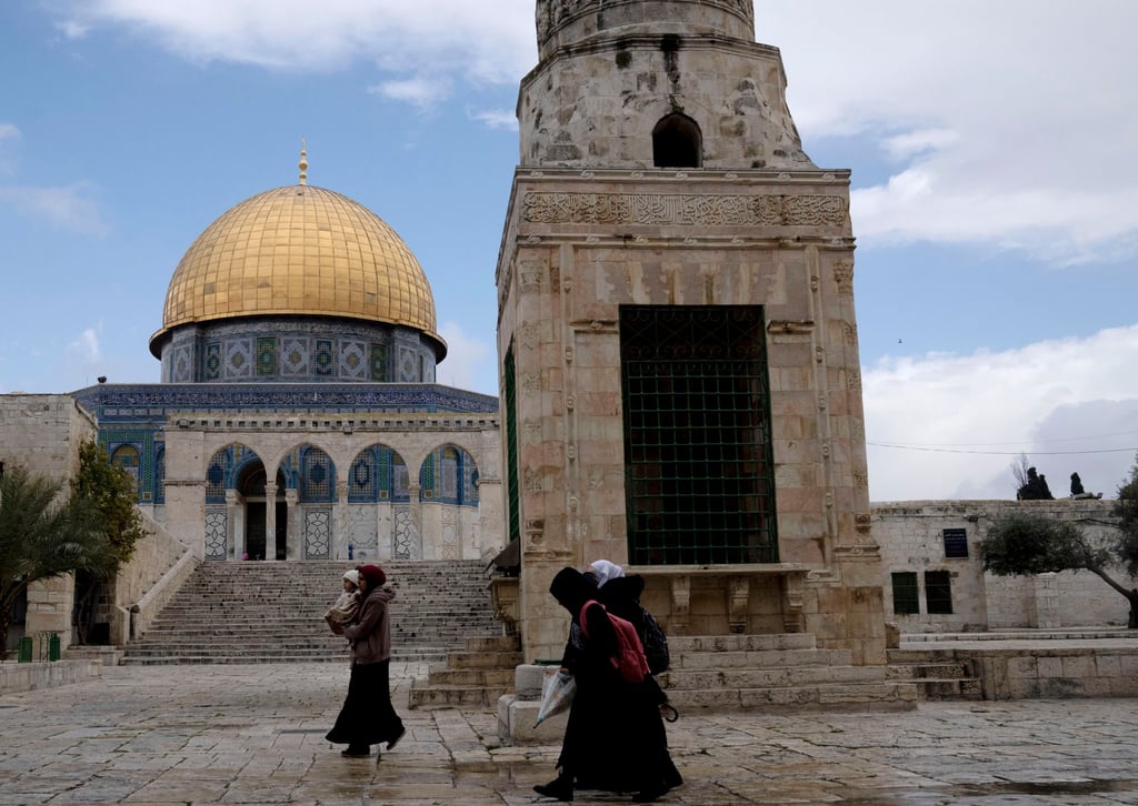 Israel will allow Ramadan prayers at Jerusalem’s Al Aqsa Mosque during the coming holy month, but limits will be set according to security needs. Photo: AP Israel will allow Ramadan prayers at Jerusalem’s Al Aqsa Mosque during the coming holy month, but limits will be set according to security needs. Photo: AP