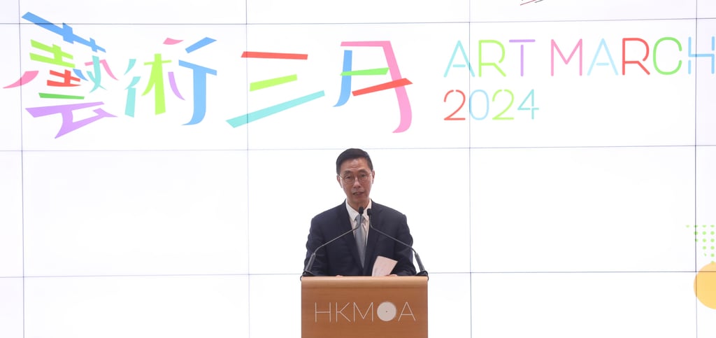Secretary for Culture, Sports and Tourism Kevin Yeung announces a string of incentives to help boost next month’s “Art March” festival. Photo: Sun Yeung