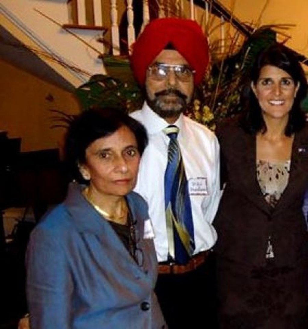 Nikki Haley (right) was brought up in a Sikh family who moved to the US from India. Photo: @joma_gc/X Nikki Haley (right) was brought up in a Sikh family who moved to the US from India. Photo: @joma_gc/X