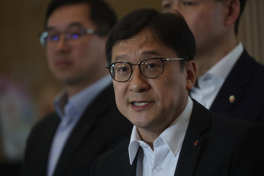 Chan Chak-ming, president of the Law Society of Hong Kong, has called for a public interest defence for Article 23 state secrets offences. Photo: Edmond So