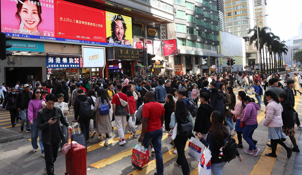 An estimated 46 million tourists are expected in Hong Kong this year. Photo: Yik Yeung-man
