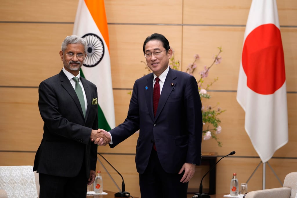 India’s Foreign Minister Subrahmanyam Jaishankar and Japan’s Prime Minister Fumio Kishida meet in Tokyo on March 8. Photo: AP