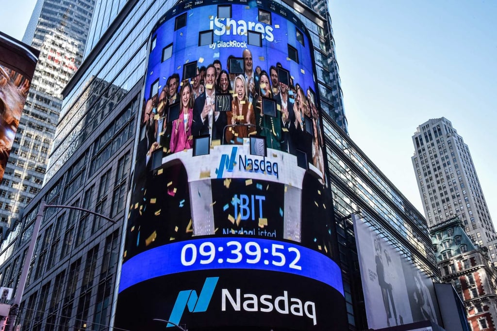 The Nasdaq board in Times Square displays scenes from ringing the opening bell as bitcoin Spot ETF’s launch on the Nasdaq Exchange on January 11 in New York City. Photo: AFP