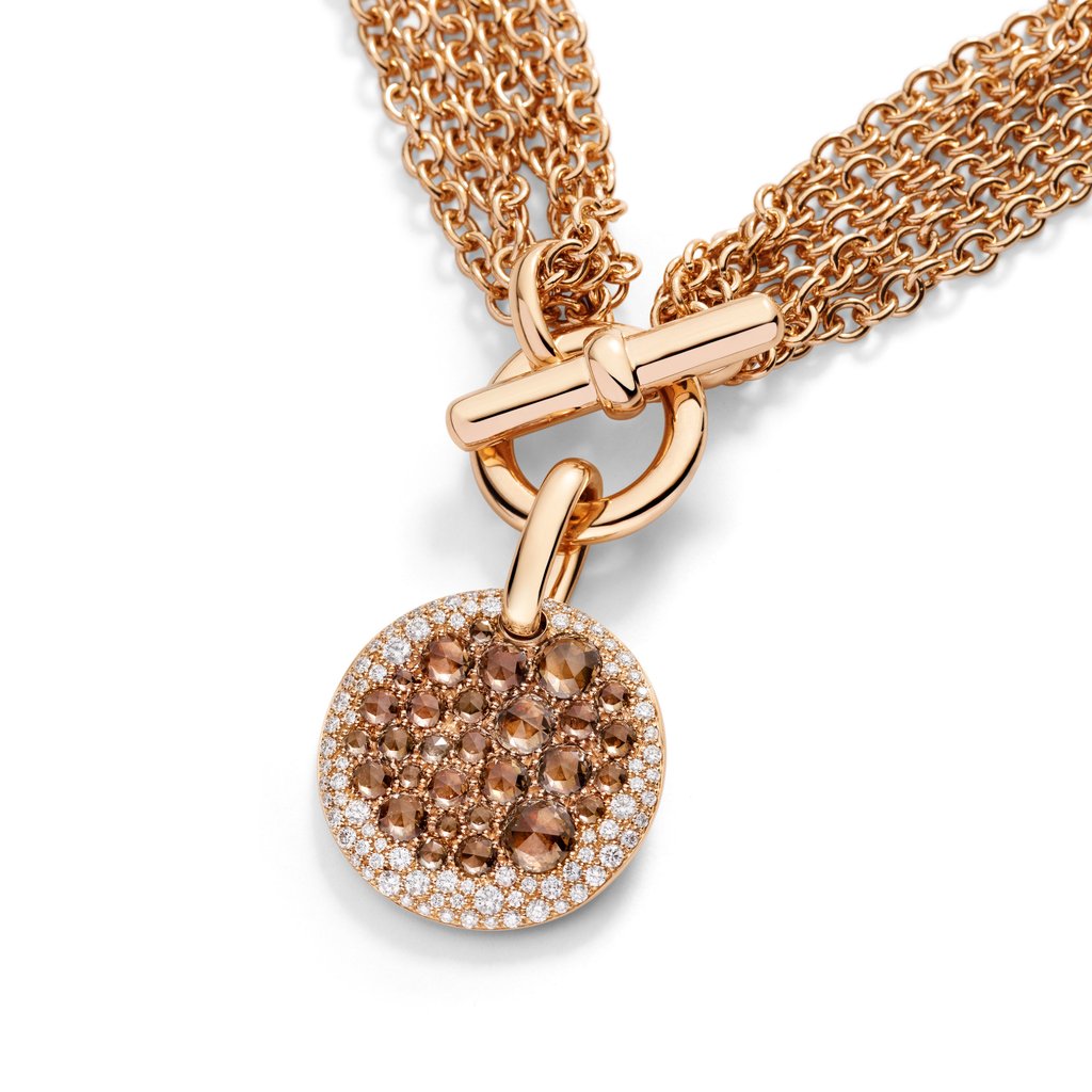 Pomellato’s more contemporary Sabbia necklace Pomellato’s more contemporary Sabbia necklace