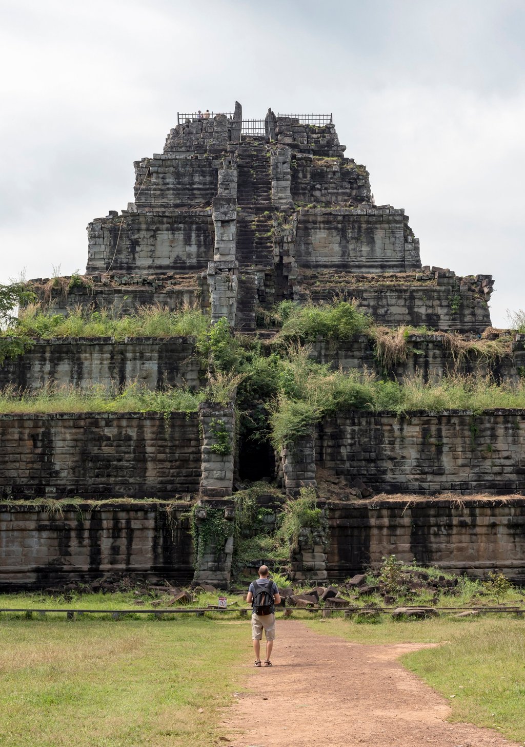 Koh Ker, with its seven tiers, more closely resembles Mexico’s Chichen Itza temple than it does many other Khmer temples. Photo: Getty Images Koh Ker, with its seven tiers, more closely resembles Mexico’s Chichen Itza temple than it does many other Khmer temples. Photo: Getty Images