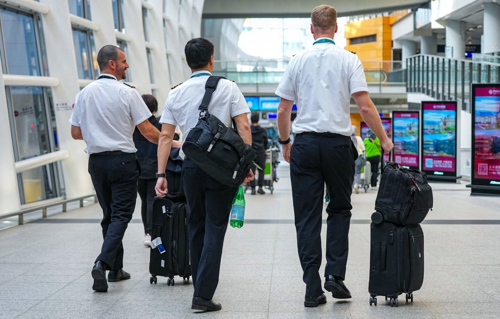 The airline has said the pilot roster planning was the “root cause” of the flight cancellations. Photo: Eugene Lee The airline has said the pilot roster planning was the “root cause” of the flight cancellations. Photo: Eugene Lee