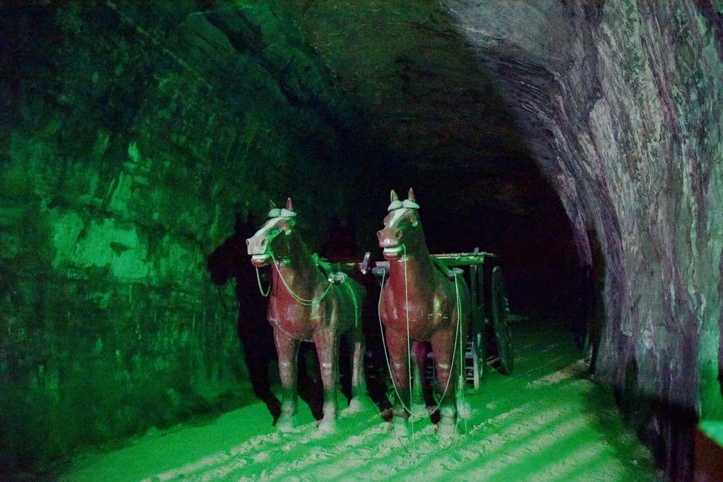 These figures of horses pulling a carriage were among more than 10,000 funerary objects unearthed in 1968 from the tomb of the first emperor of China’s Western Han dynasty. Photo: Getty Images These figures of horses pulling a carriage were among more than 10,000 funerary objects unearthed in 1968 from the tomb of the first emperor of China’s Western Han dynasty. Photo: Getty Images