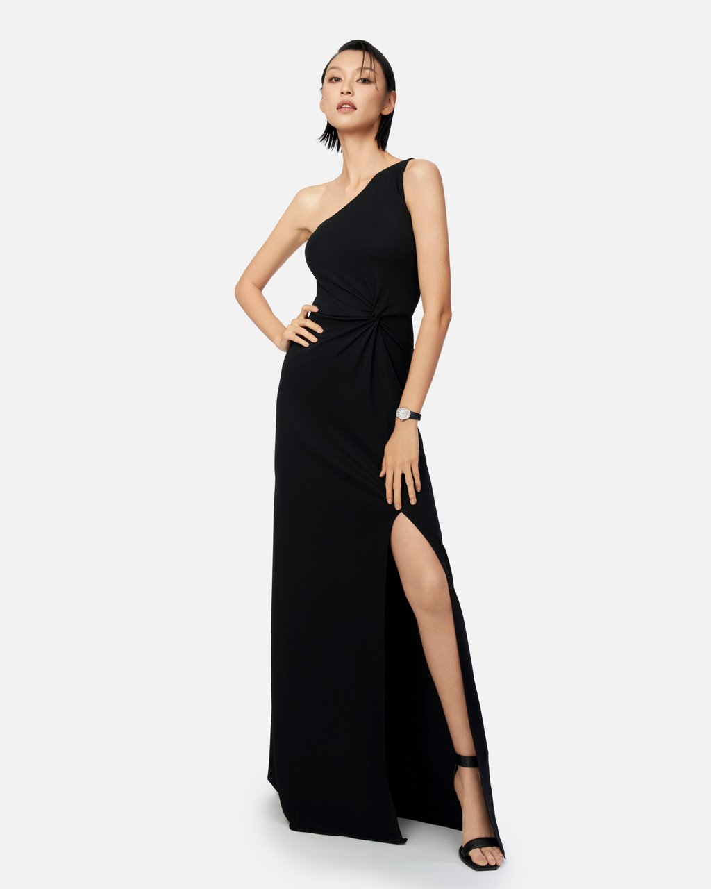 Louise Wong wearing her Omega Constellation in Canopus Gold Louise Wong wearing her Omega Constellation in Canopus Gold