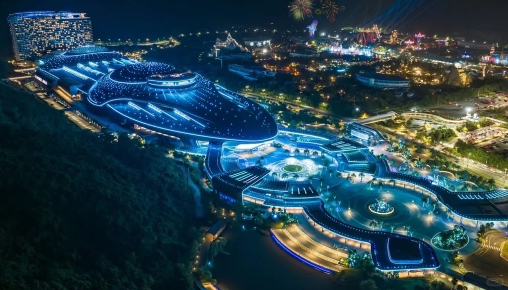 The Chimelong Spaceship theme park at the company’s resort in Hengqin, Zhuhai. The Chimelong Spaceship theme park at the company’s resort in Hengqin, Zhuhai.
