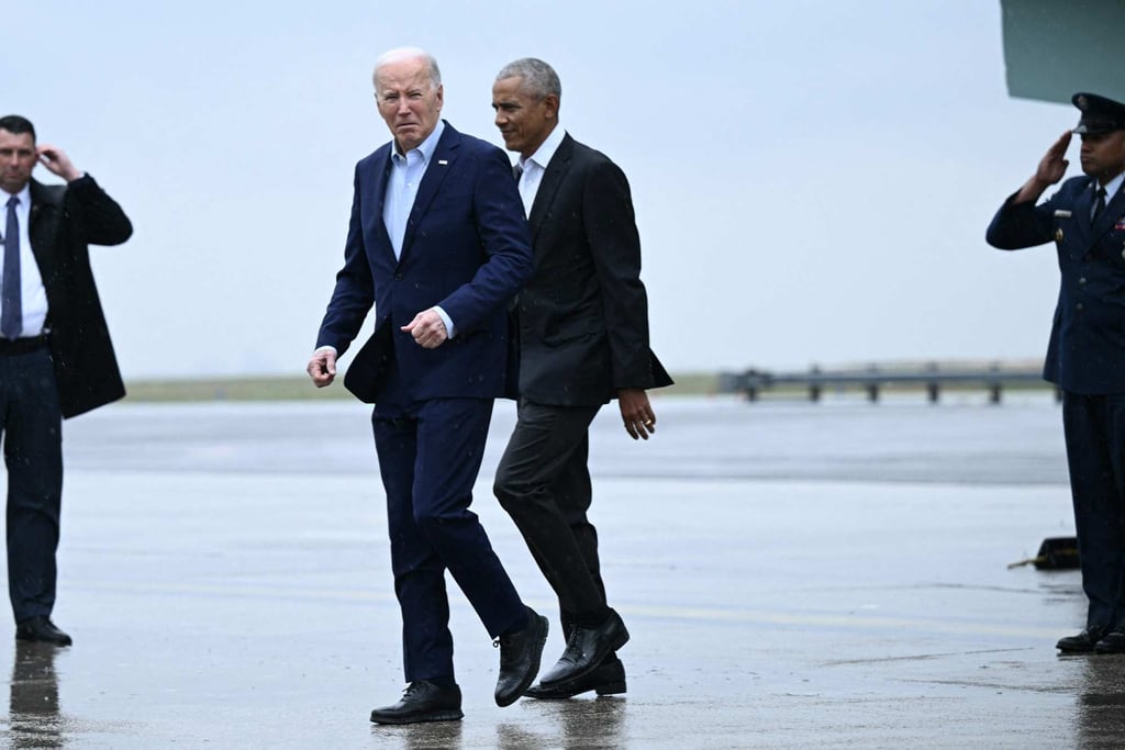 US President Joe Biden and former president Barack Obama arrive at John F Kennedy Airport in New York on Thursday. Photo: AFP US President Joe Biden and former president Barack Obama arrive at John F Kennedy Airport in New York on Thursday. Photo: AFP