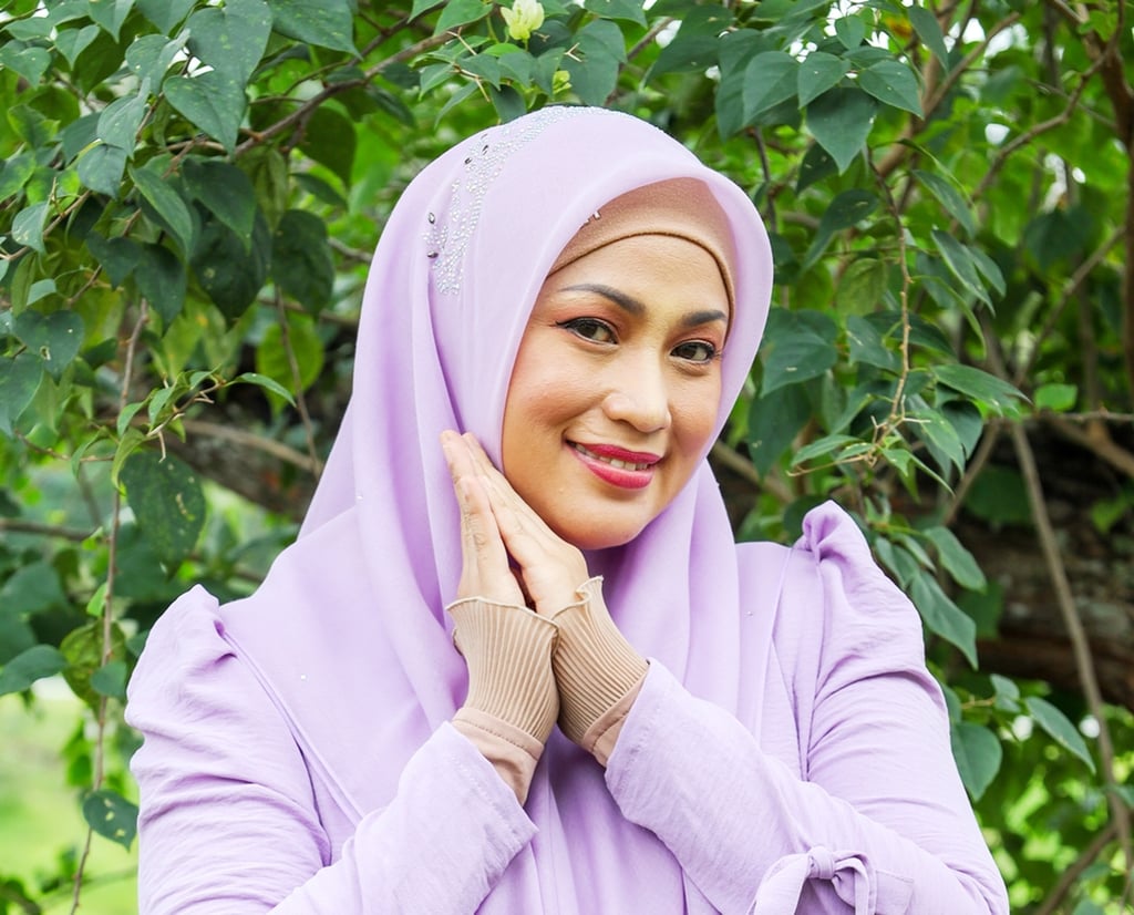 Azline Ariffin went public with her decision to embrace polygamy in March, shocking many fans. Photo: Kosmo Azline Ariffin went public with her decision to embrace polygamy in March, shocking many fans. Photo: Kosmo