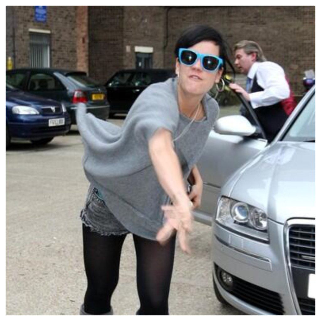Lily Allen once hurled a water bottle at a photographer. Photo: @felipe/X Lily Allen once hurled a water bottle at a photographer. Photo: @felipe/X