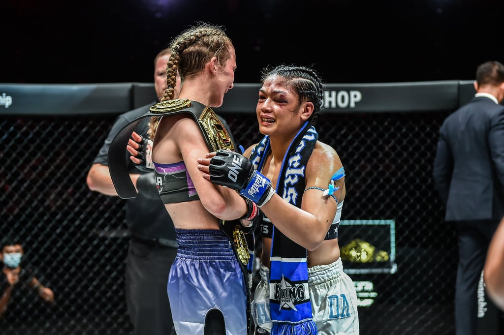 Jackie Buntan (right) congratulates Sundell after their fight at ONE 156. Jackie Buntan (right) congratulates Sundell after their fight at ONE 156.