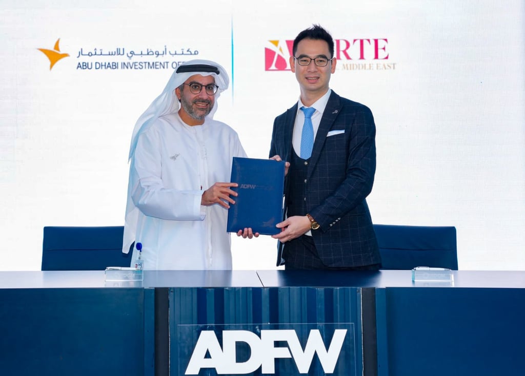 Badr Al-Olama, director general of the Abu Dhabi Investment Office (left) and Ethan Chan, chairman of Hong Kong-based Arte Capital. Photo: Handout Badr Al-Olama, director general of the Abu Dhabi Investment Office (left) and Ethan Chan, chairman of Hong Kong-based Arte Capital. Photo: Handout