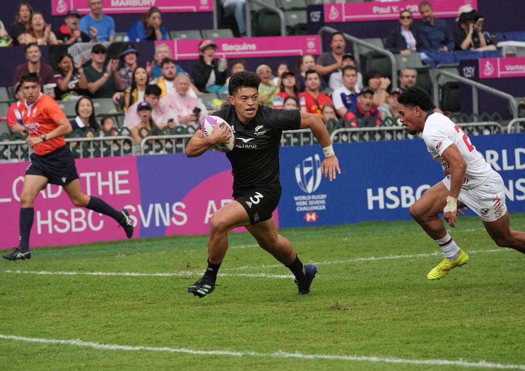 New Zealand’s Tone Ng Shiu gets clear of the USA defence. Photo: Eugene Lee New Zealand’s Tone Ng Shiu gets clear of the USA defence. Photo: Eugene Lee