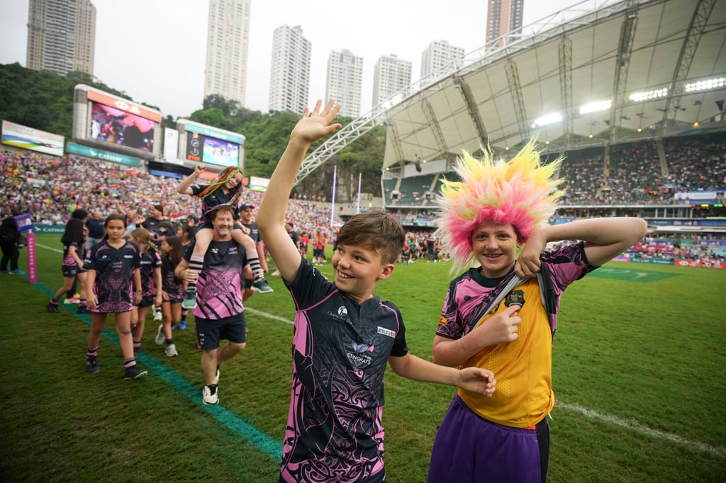 Hong Kong Sevens: New Zealand and Australia set up