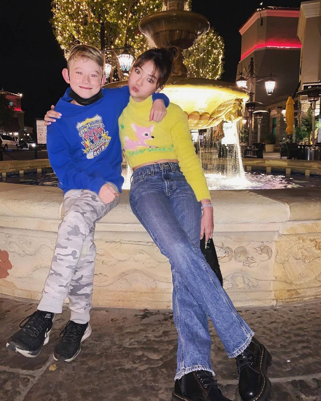 Ella Gross with her brother Roman, who is a child actor, in December 2021. Photo: @ellagross/Instagram Ella Gross with her brother Roman, who is a child actor, in December 2021. Photo: @ellagross/Instagram