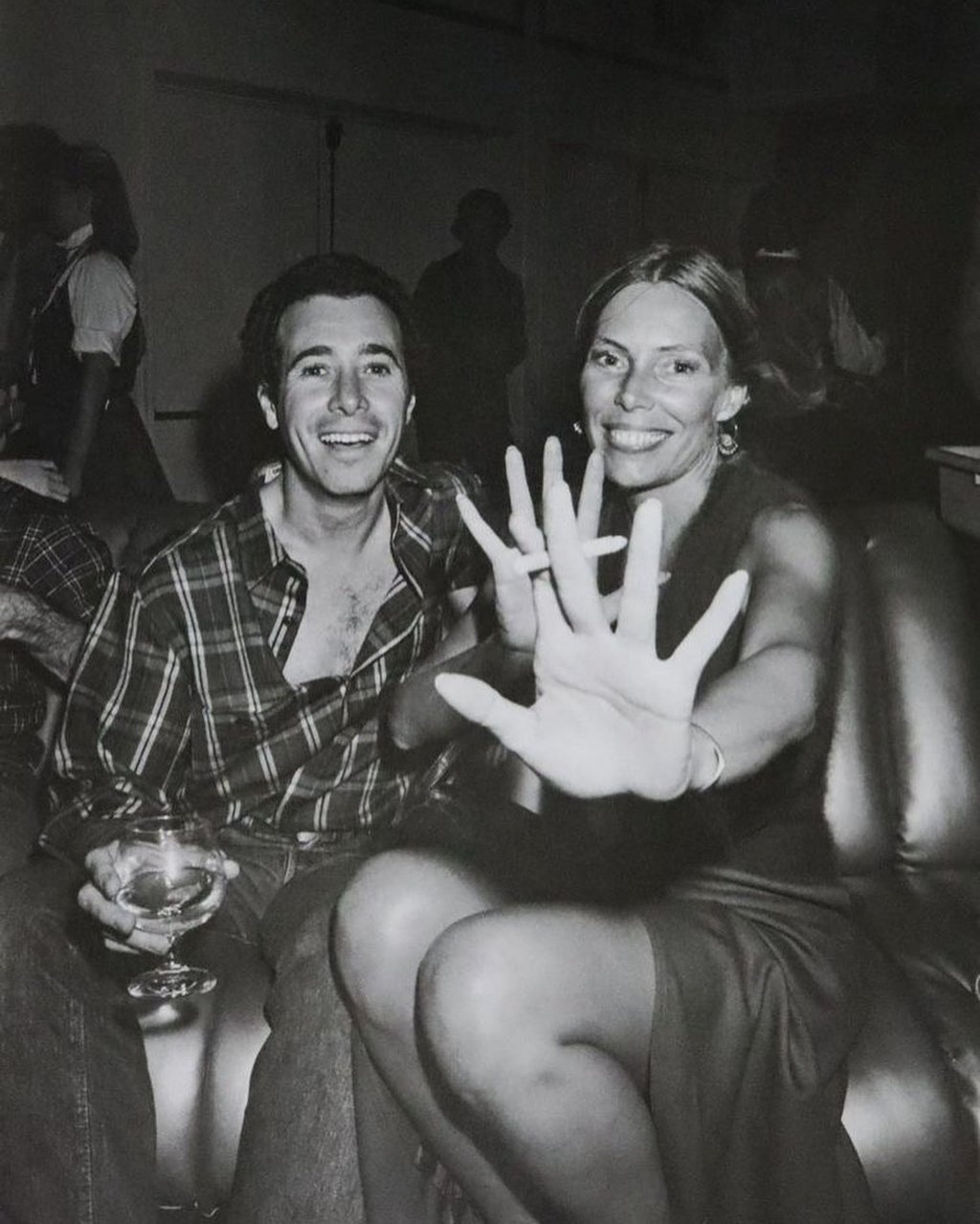 David Geffen with Joni Mitchell. Photo: @bobbysoxxx/Instagram David Geffen with Joni Mitchell. Photo: @bobbysoxxx/Instagram