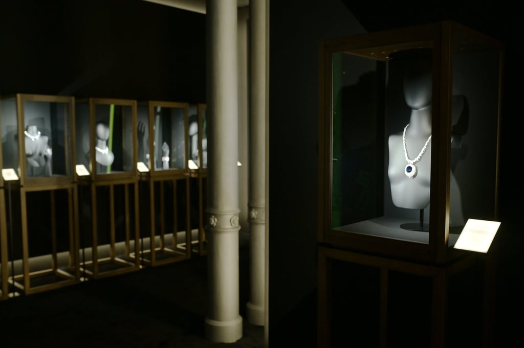 Inside the “Damiani 100 X 100 Italiani” exhibition at Gallerie d’Italia museum