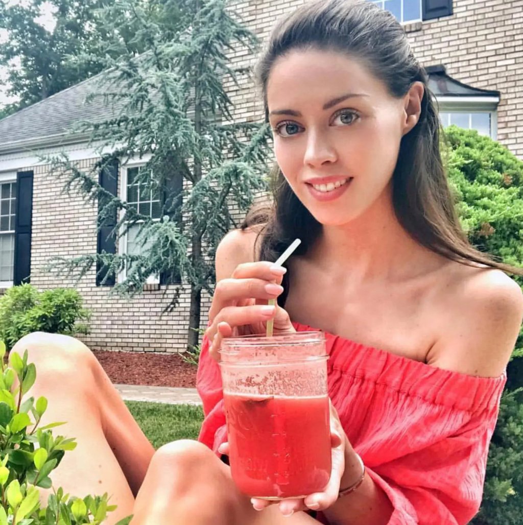 Alina de Almeida has 136,000 followers on Instagram. Photo: @effectivelifestyle/Instagram